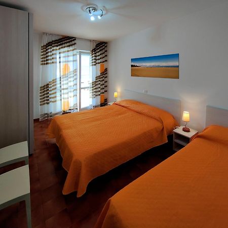Casa Bivi - Apartments With 1 And 2 Bedrooms - Click Here For More Availabilities Lignano Sabbiadoro Extérieur photo
