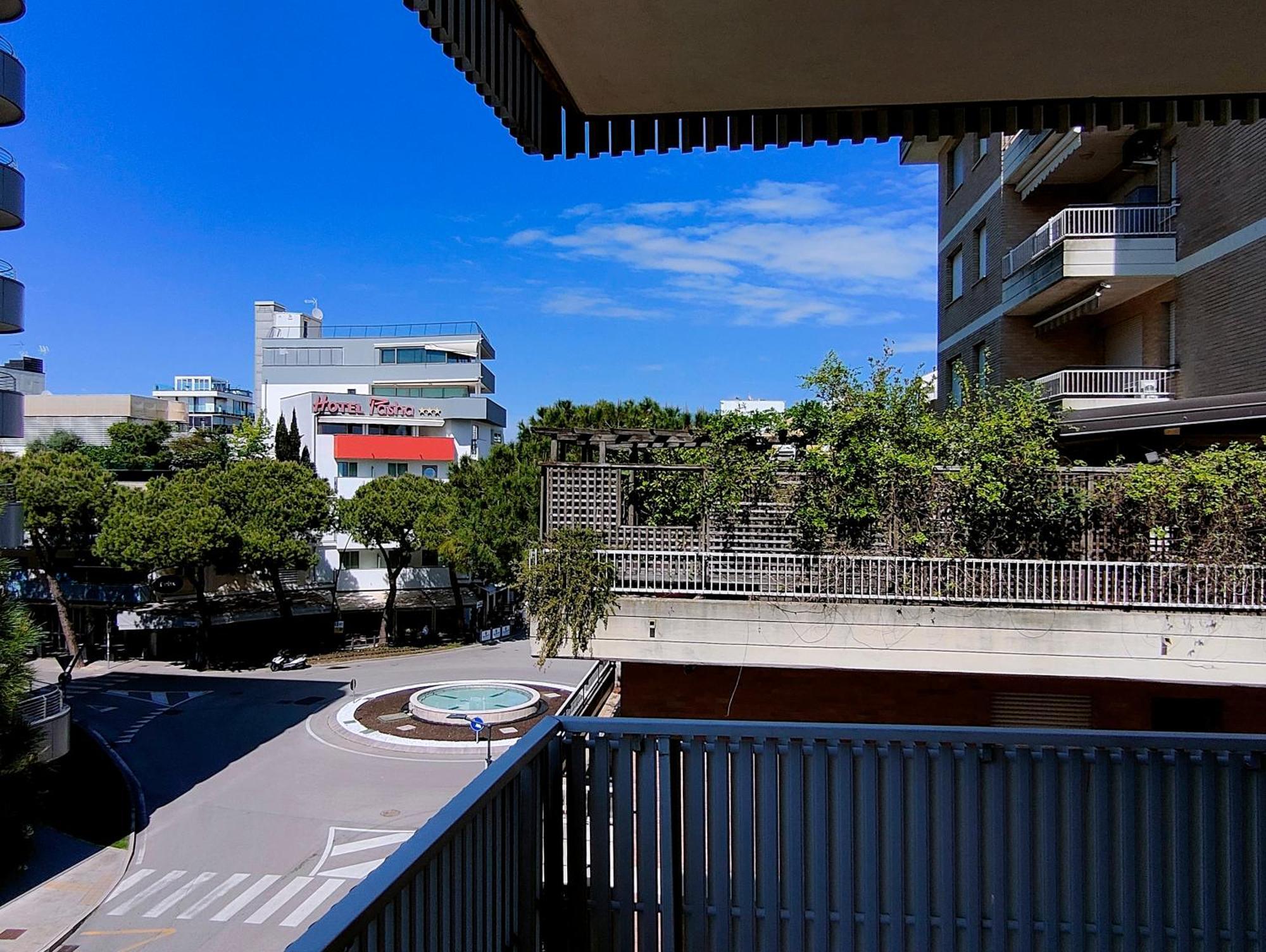 Casa Bivi - Apartments With 1 And 2 Bedrooms - Click Here For More Availabilities Lignano Sabbiadoro Extérieur photo