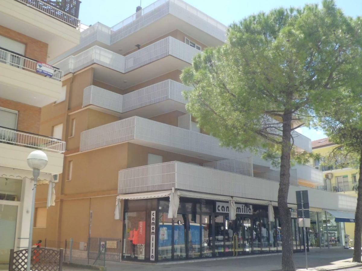 Casa Bivi - Apartments With 1 And 2 Bedrooms - Click Here For More Availabilities Lignano Sabbiadoro Extérieur photo